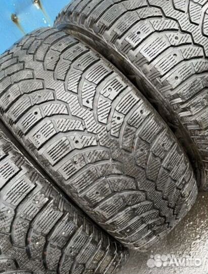 Bridgestone Blizzak Spike-01 235/60 R18 107T