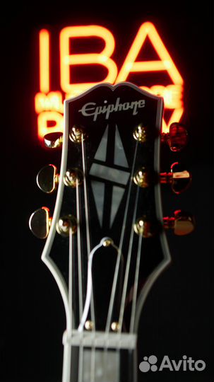 Электрогитара Epiphone SG Custom-3 Pickup With Mae