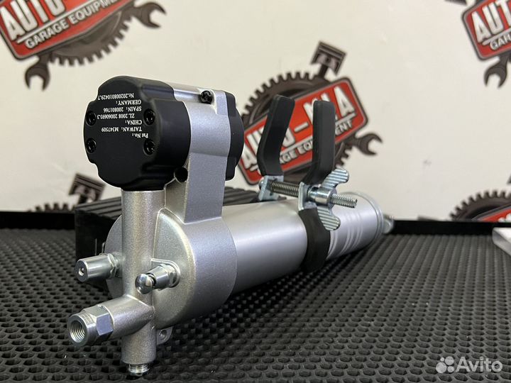 Шприц-насадка на шуруповерт