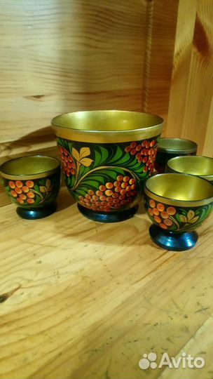 Посуда Хохлома