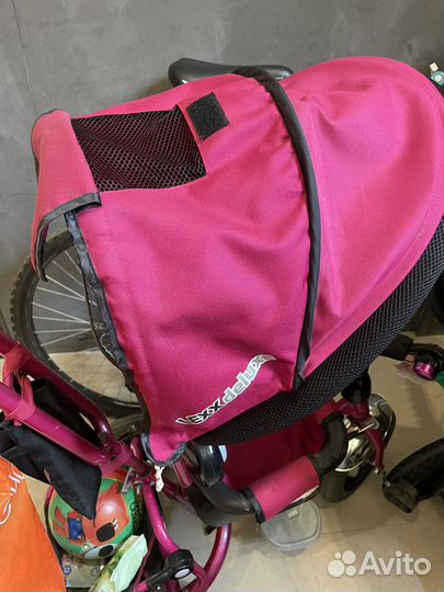 Трехколесный велосипед с родительской ручкой