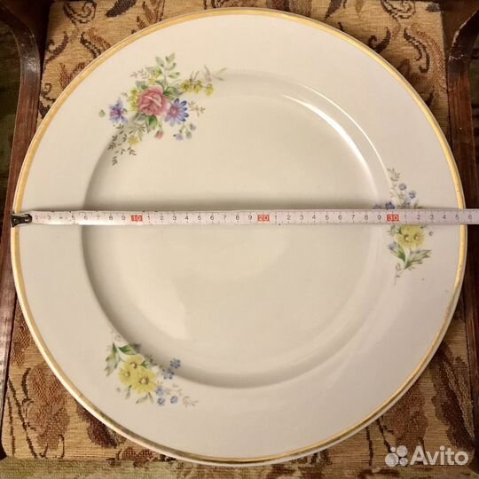 Тарелка 35 см