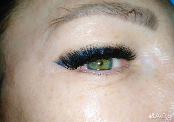 Наращивание ресниц на дому