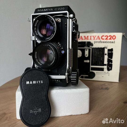 Плёночная камера mamiya C220 Professional