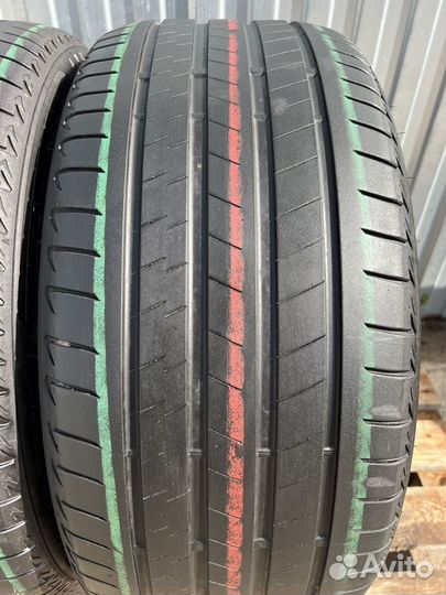 Bridgestone Turanza T005 275/40 R20