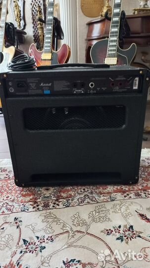 Ламповый гитарный комбоусилитель marshall-DCL 20