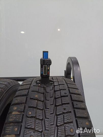 Dunlop SP Winter Ice 01 205/55 R16