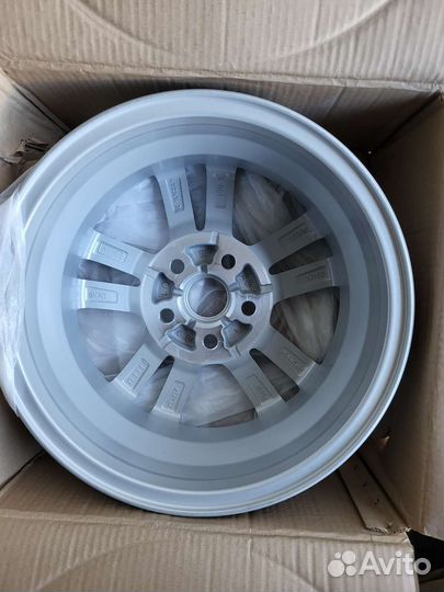 Mitsubishi outlander R16 диск 1 шт