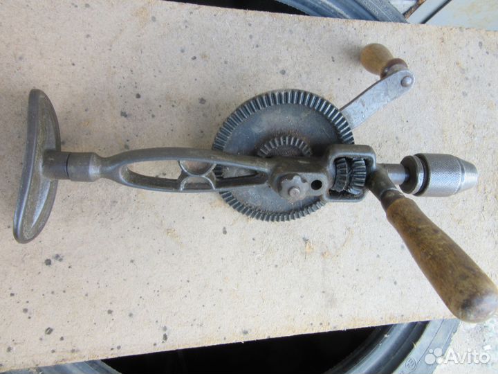 Дрель ручная 2 скорости1950г