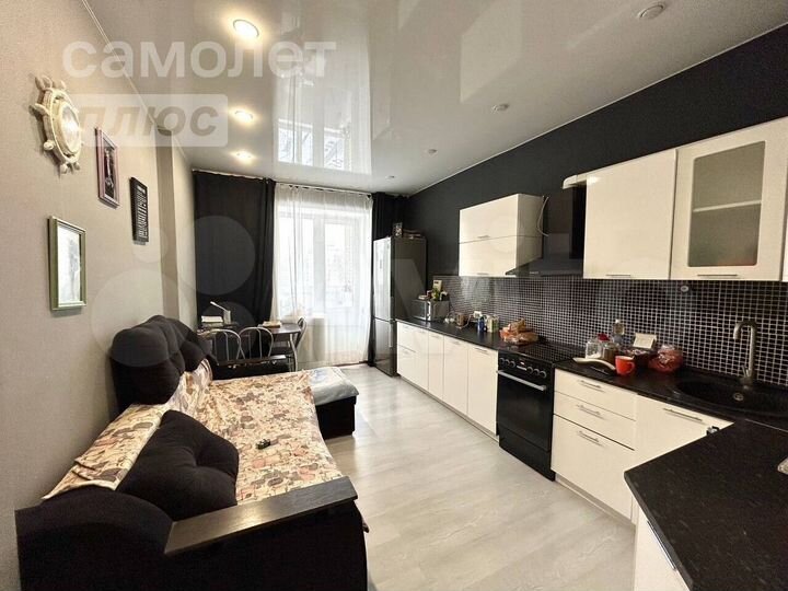 2-к. квартира, 56,3 м², 13/17 эт.