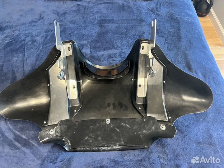 Бэтвинг Memphis Shades для Harley Davidson