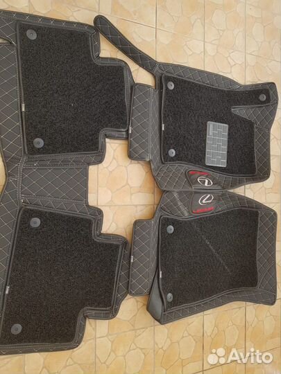 Автомобильные коврики 3D