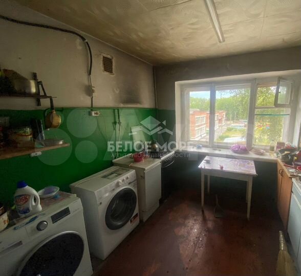 Комната 13 м² в 5-к., 3/5 эт.