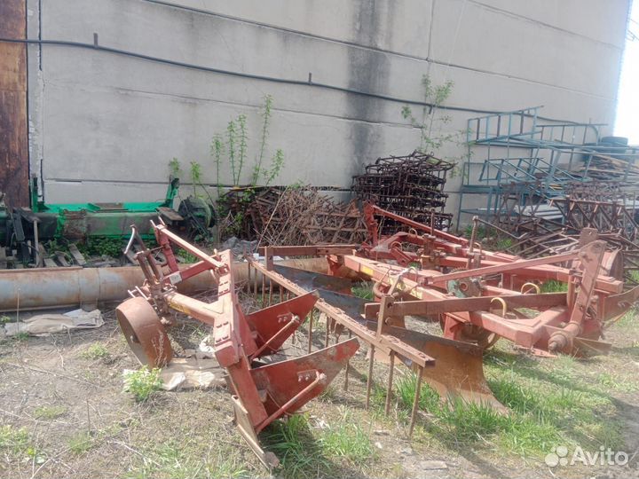 Плуг Лидсельмаш 2-3 корп. (Л-107 (108)), 2011