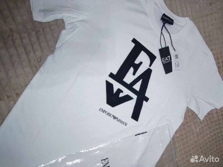 Emporio armani футболка