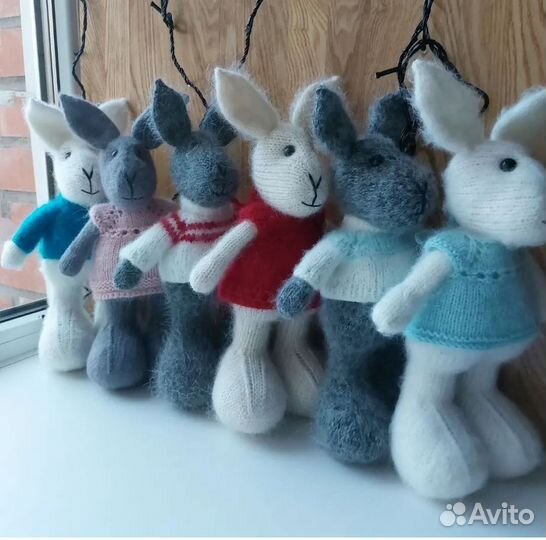 Вязаный зайчик