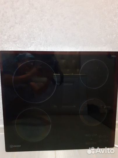 Электрическая варочная панель Indesit RI 161 C