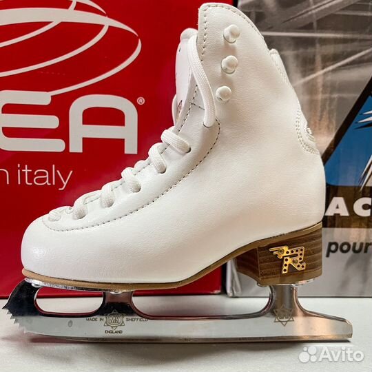 Коньки фигурные risport lux