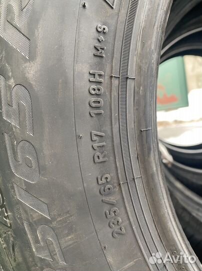 Pirelli Ice Zero FR 235/65 R17 108H