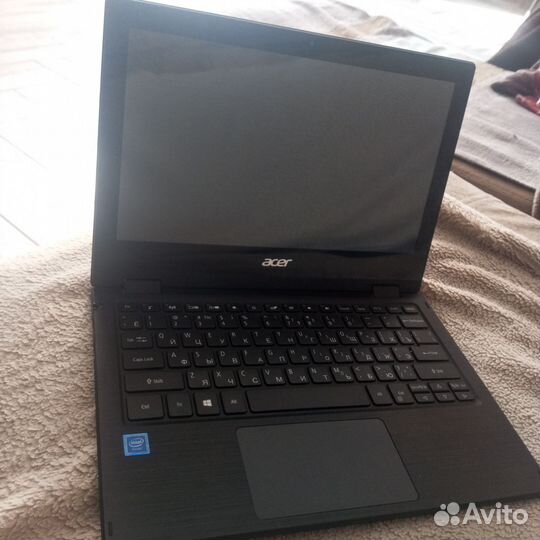 Acer Spin 1 SP111-33