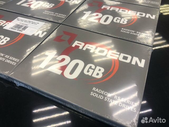 Новый AMD Radeon R5 120 гб SATA R5SL120G