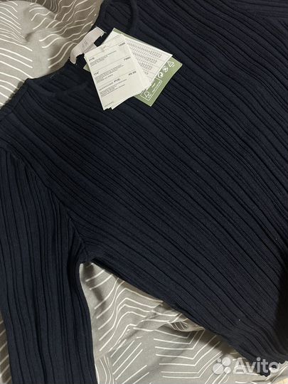 Футболка в рубчик с биркой (новая) XS