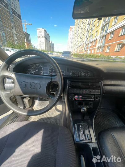 Audi 100, 1992