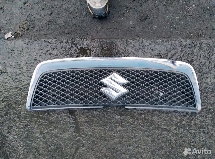 Решетка на suzuki escudo 2008 год TD 54