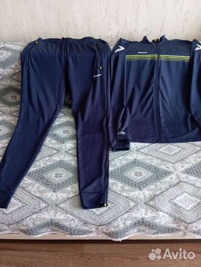 Спортивный костюм