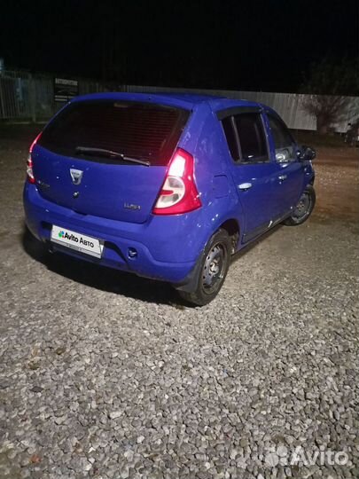 Dacia Sandero 1.4 МТ, 2009, 130 000 км