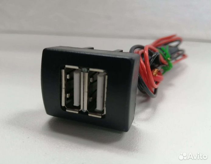 USB зарядное устройство Kalina,Priora,Vaz-2114