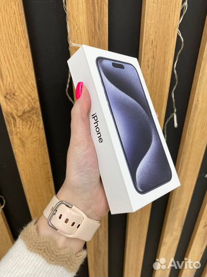 iPhone 15 Pro, 128 ГБ