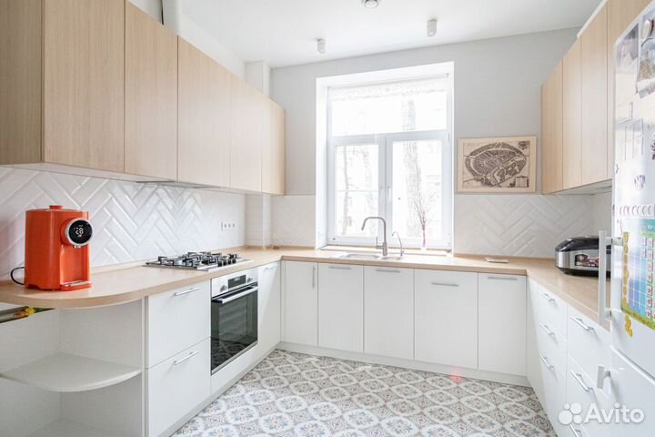 Кухня (цена за всю кухню) CN:023651