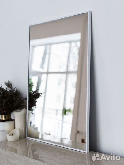 Зеркало настенное в алюминиевой раме Orage