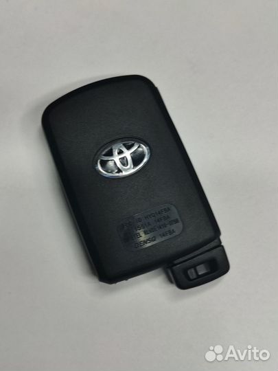 Ключ Тойота Рав 4 / Toyota RAV 4