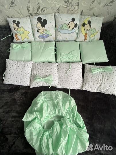 Бортики подушки в кроватку