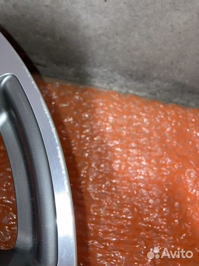 Один оригинальный диск R21 Porsche Cayenne