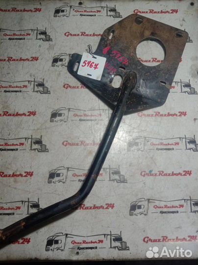 Кронштейн подкрылка передний Man Tgs 40.390 D2066