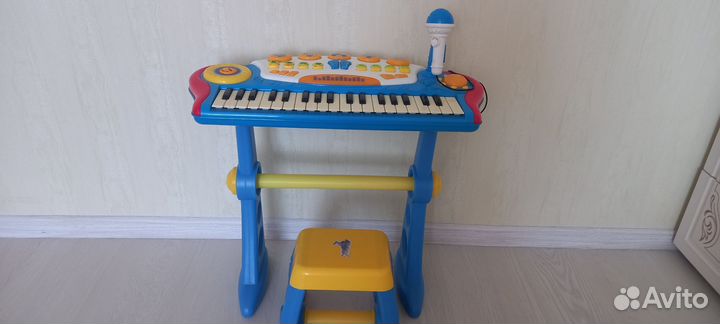 Синтезатор, пианино детское со стульчиком