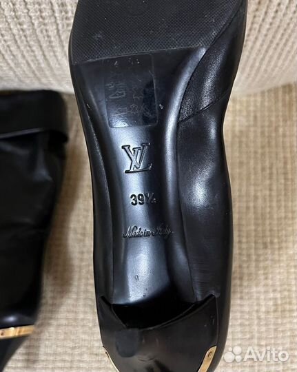 Сапожки женские