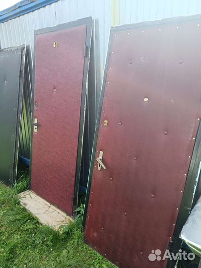 Дверь входная металлическая