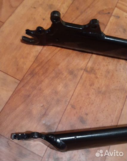 Вилка велосипедная 28 дюймов- (спортивная)