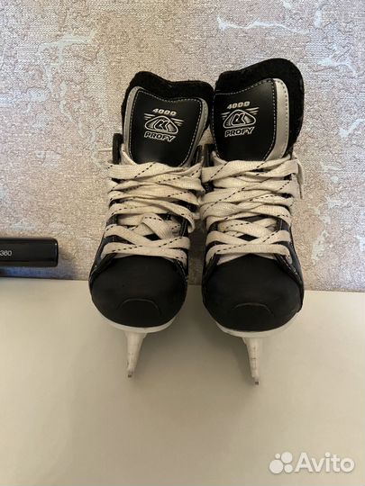 Коньки хоккейные 32 размер