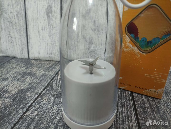 Портативный блендер