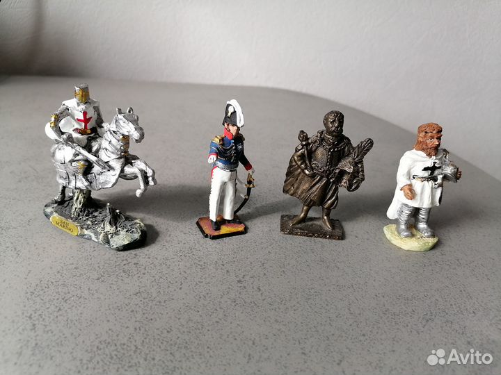 Рыцари + Пистолеты + Оловянные солдатики