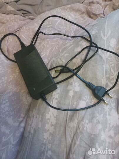 Зарядное устройство для электросамоката