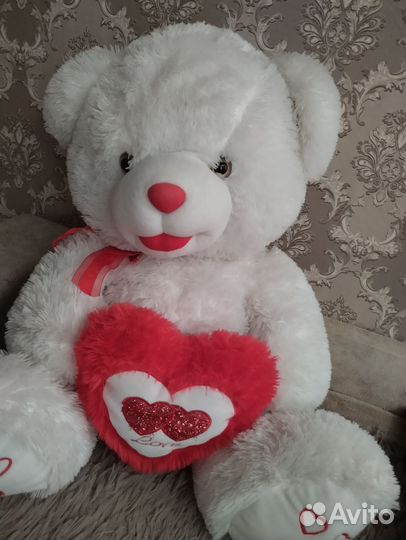 Плюшевый медведь