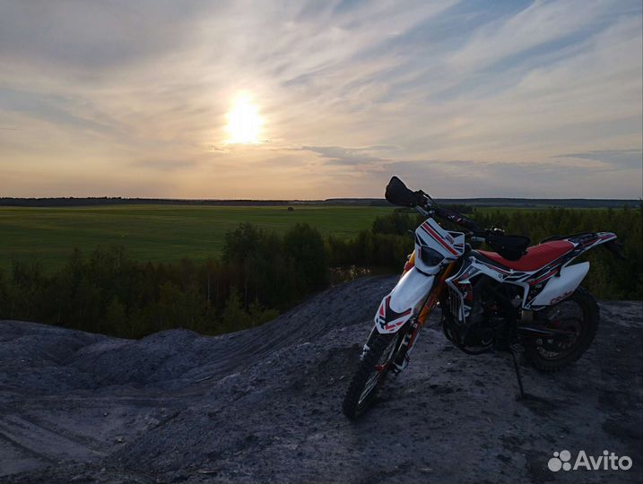 Кроссовый мотоцикл регульмото црз 300