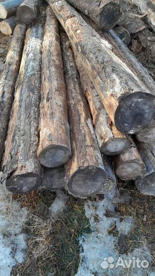 Столбы лиственница сухие ошкуренные