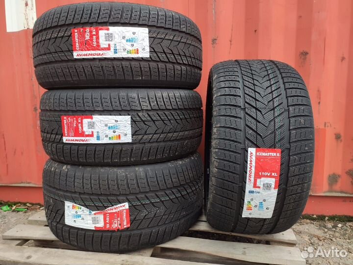 Fronway IceMaster II 285/40 R21 и 315/35 R21 111H